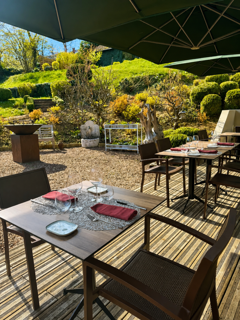 Déjeuner en terrasse
